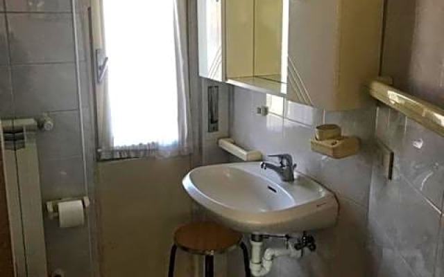 Hotel Carillon