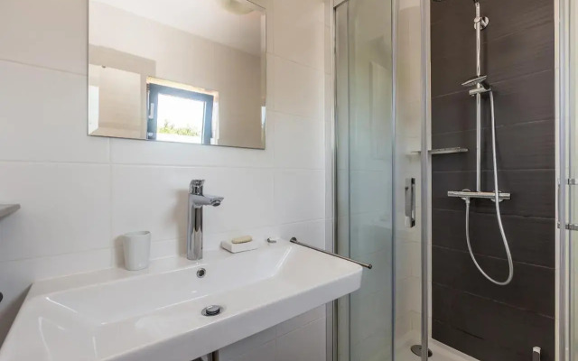 Holiday House Rasopasno Ii
