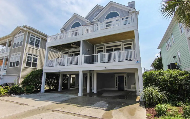 Salty Dog by Sea Scape Properties