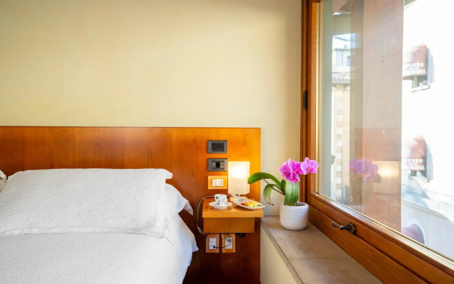Hotel Cesare