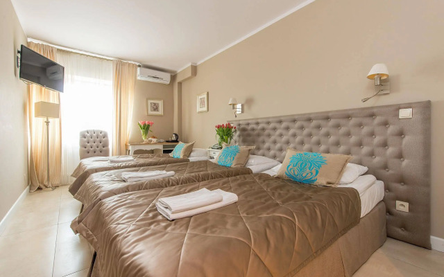 Riviera Resort Modlin Airport