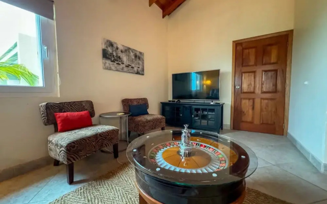 La Perla Azul Beach House