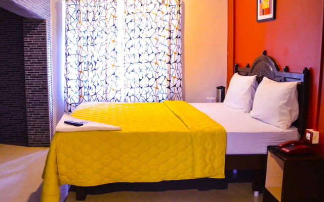 Hotel Seven Roads Grand Inn