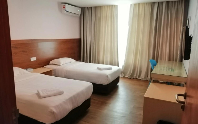 TD Mutiara Hotel