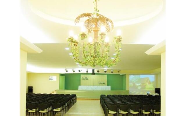 Casa Amarela Executive Hotel