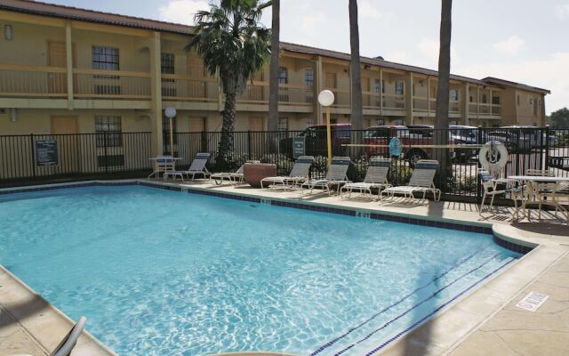 La Quinta Inn Clute Lake Jackson