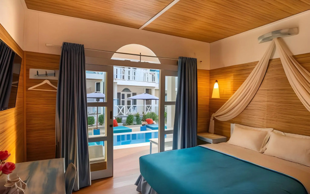 Santorini Beach Resort
