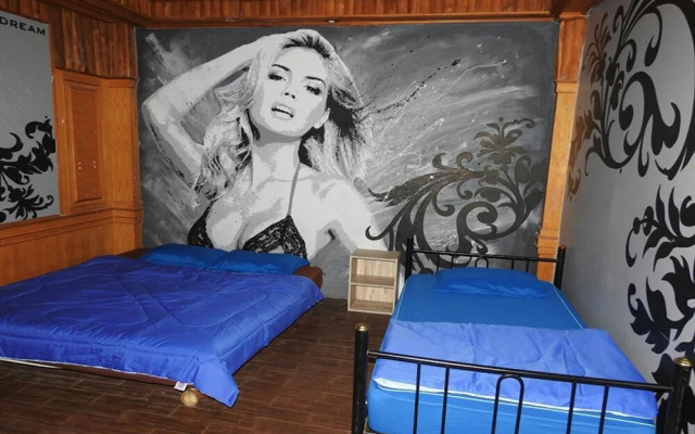 Saparote Hostel