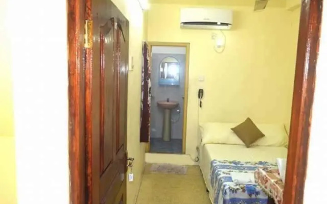 Manimalar Lodge