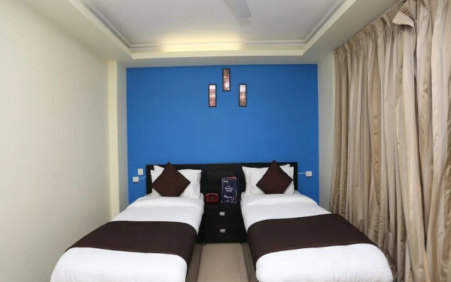 Oyo 23224 Green Park Residency