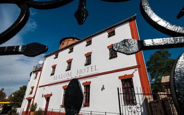 Malom Hotel és Étterem