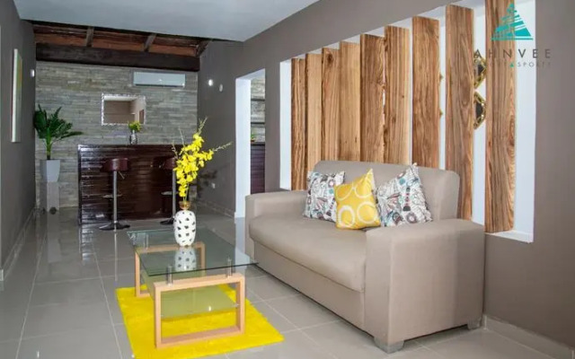 The Diamond Suites at Ahnvee