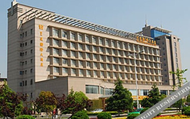 Palace International Hotel