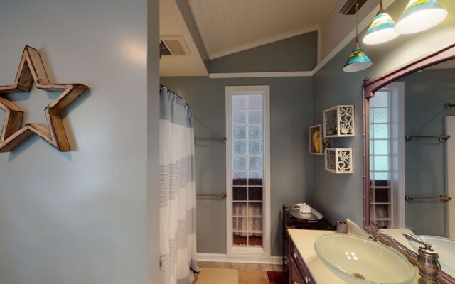 Carried Away 4 Bedroom Home