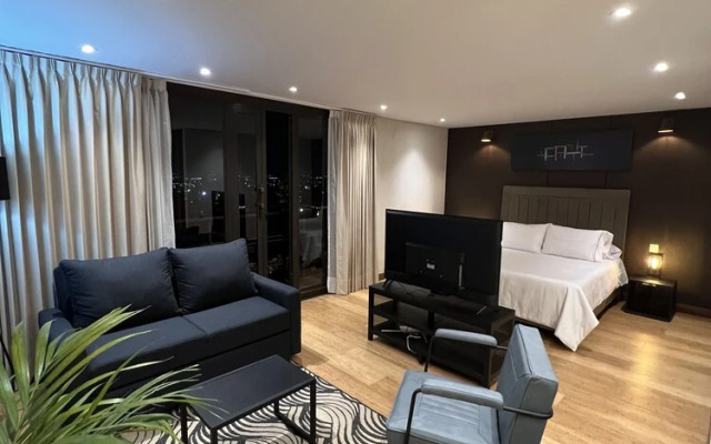 R5/ Modern Loft in La Candelaria