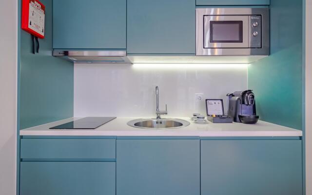 Youropo - The Tower 2T