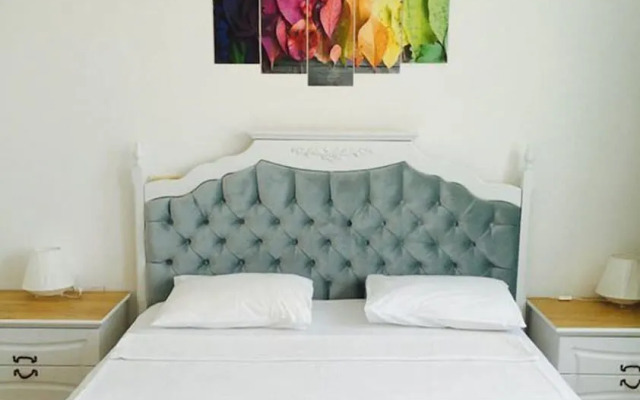 Estrella Beach Hotel