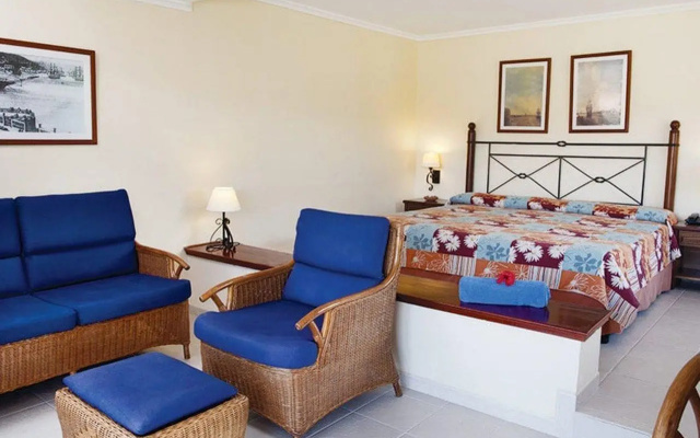 Memories Caribe Beach Resort - Adults Only +16