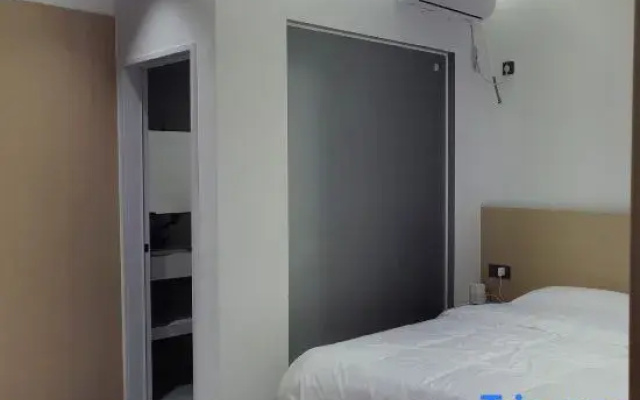 Yihe Elegant Residence (Anshun West Station)