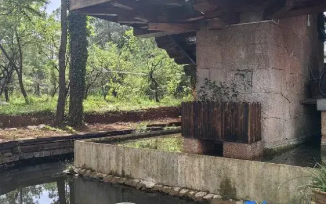 Lijiang junayuanzhu Homestay