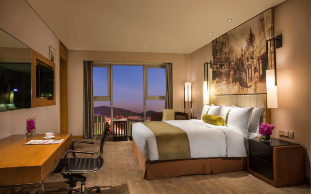 Junluxe Hotel Guangzhou Science City-Free Shuttle Bus Service to Guangzhou Canton Fair