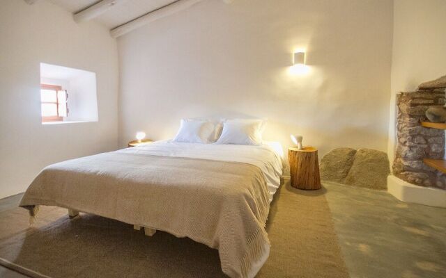 Casas Caiadas Boutique Home
