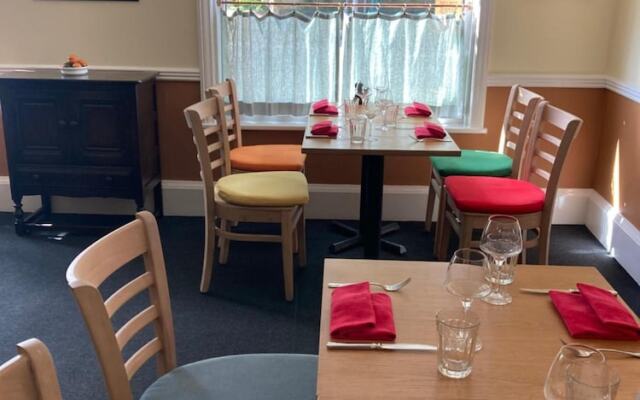 Newell Restaurant and Rooms
