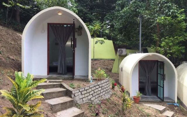 Eco Capsule Resort