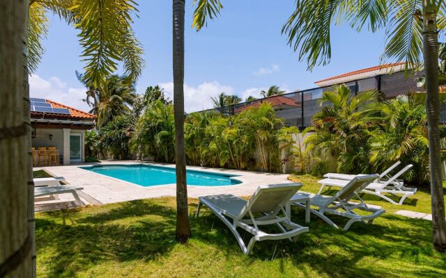 Upscale Ocean View Villa With Pool + Outdoor Kitchen