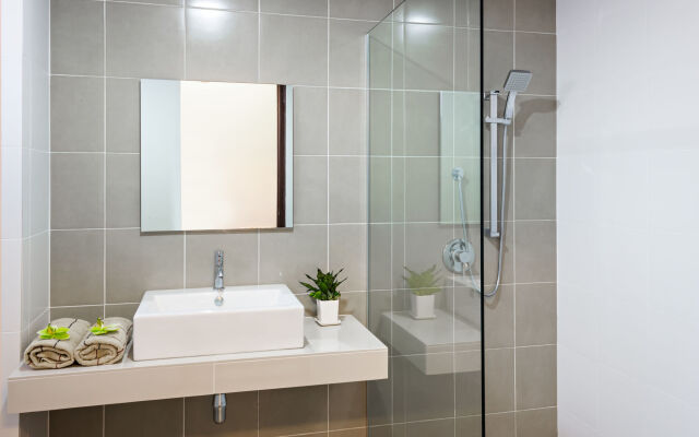 Shamrock Beach Villas 12