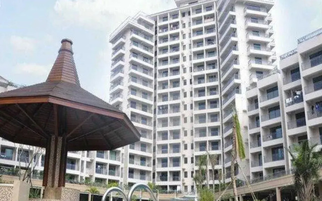 Zhujiang Crystal Hotel