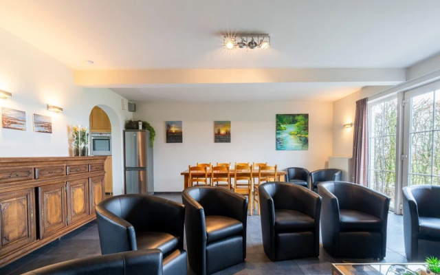 Comfortable Group Home With Large Garden