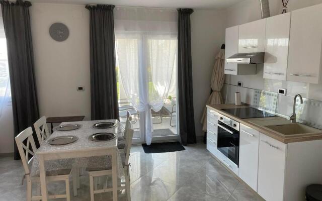 Villa Zonta Apartment Maremi