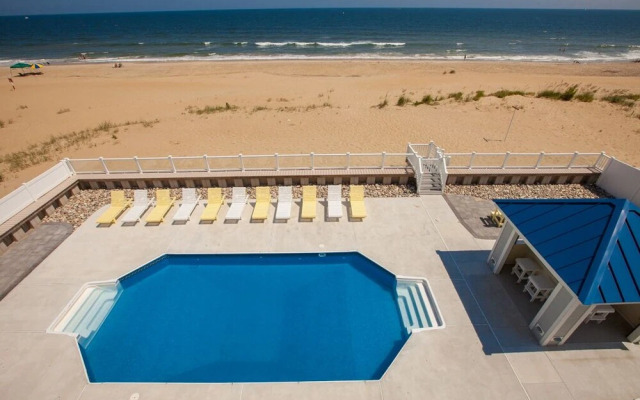 Over The Moon - 9 Br Home