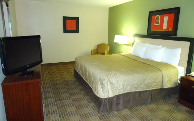 Extended Stay America Suites Greensboro Big Tree Way