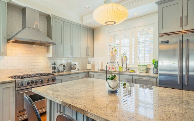 Timeless Retreat Near Central Vancouver