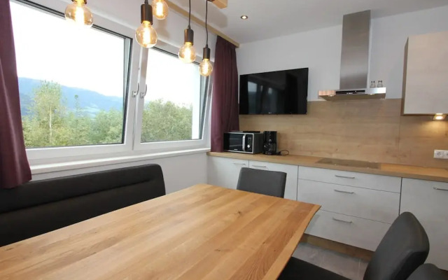 Luxury Holiday Flat With Balcony in Fugenberg