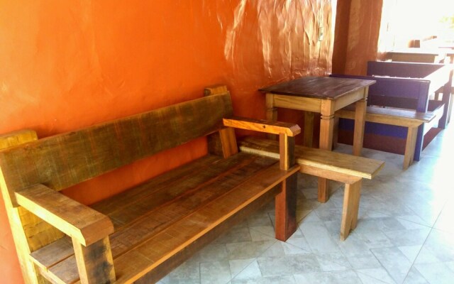 Condomínio Sargento Laranja