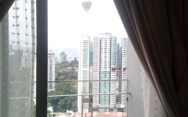 Robertson Suites Z