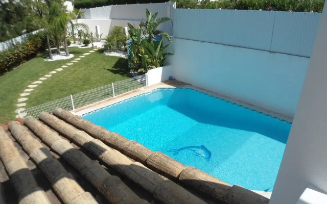 Alamos House