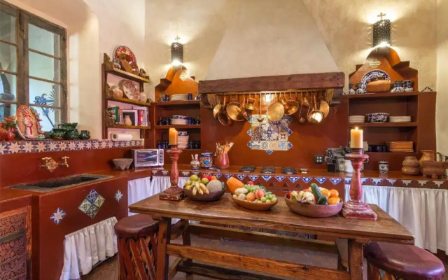 Hacienda Las Amantes