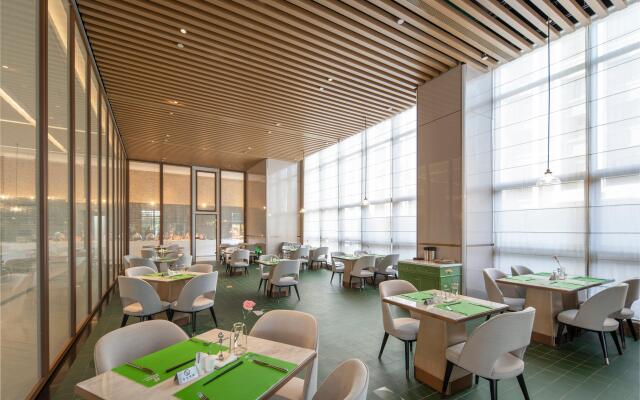 Holiday Inn Fuyang