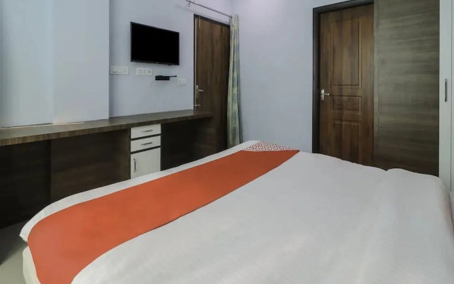 OYO Rooms World Trade Park JLN Marg