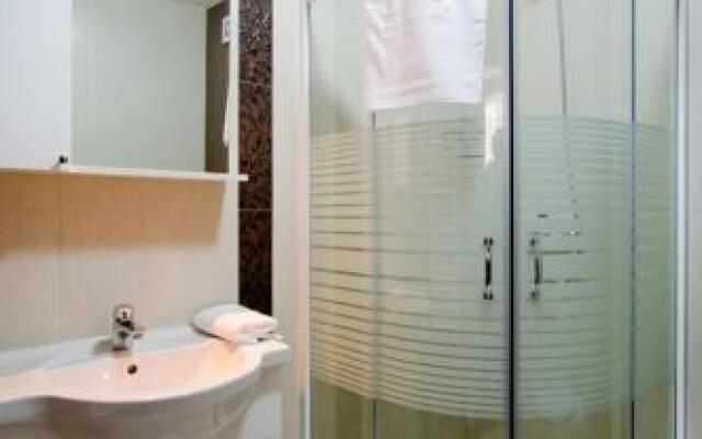 Garni Hotel Semlin BB