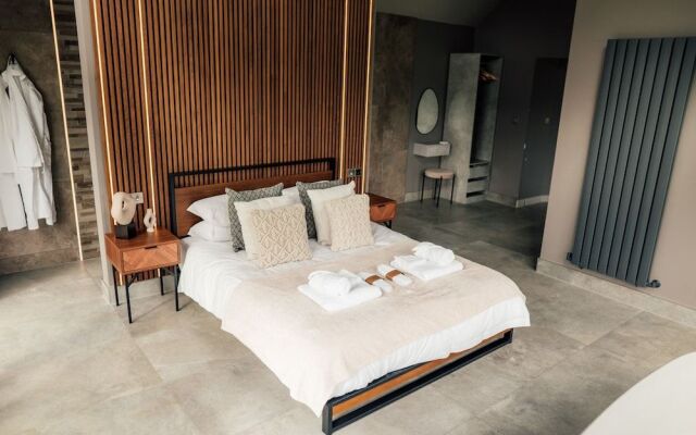 Newlands Lodges