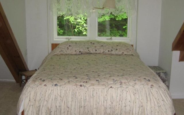 Mountain Valley Retreat