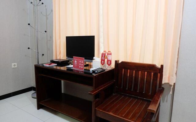 ZEN Rooms Basic D Rainbow near Royal Plaza