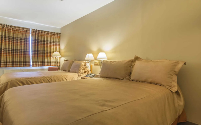 Motel 6 Moncton, NB