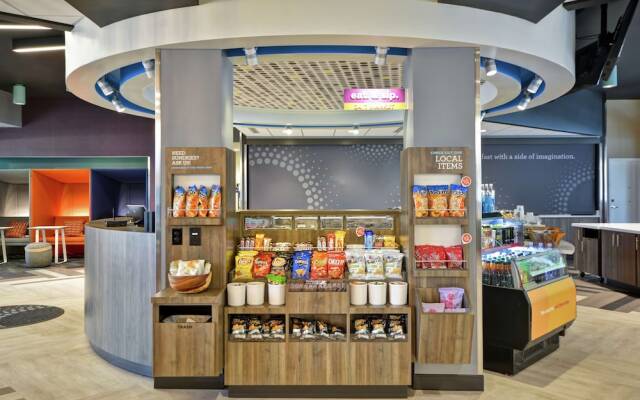 Tru by Hilton Chicopee Springfield