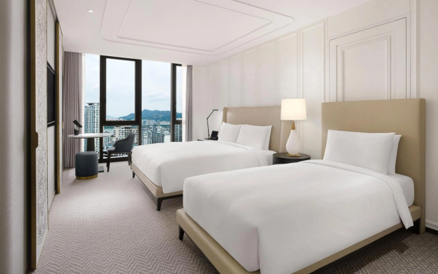 Sofitel Ambassador Seoul Hotel & Serviced Residences